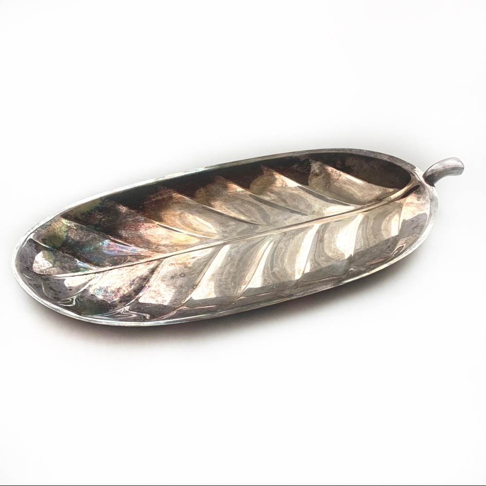 International Silver Company Banana Leaf Tray 8193